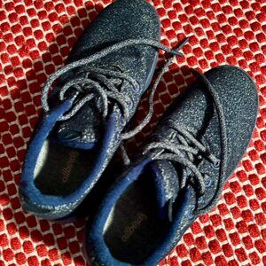 Adorable ALLBIRDS Women's blue trainers / casual shoes / sneakers - Size 9